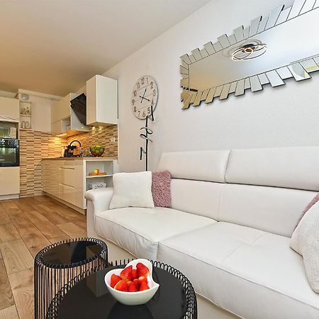 Apartment 2207 Пула Екстер'єр фото